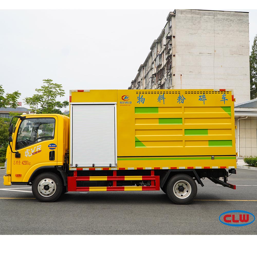 Material Crushing Truck